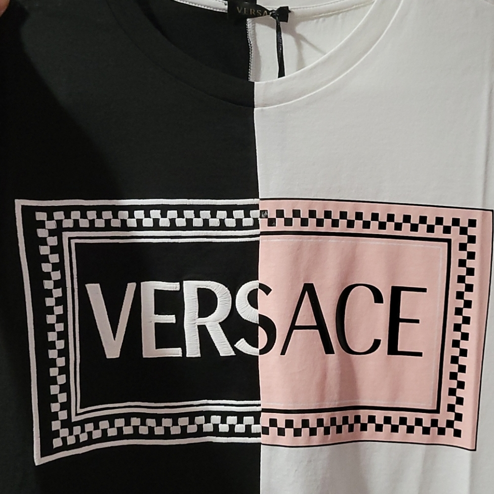 New Versace T Shirt 90's logo